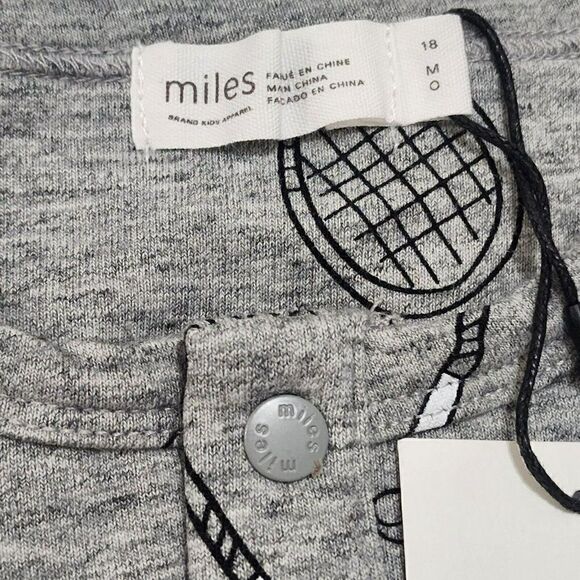 MILES Toddler Boy's - Size 18M - Racket Henley Romper Heather Grey - Picture 5 of 9